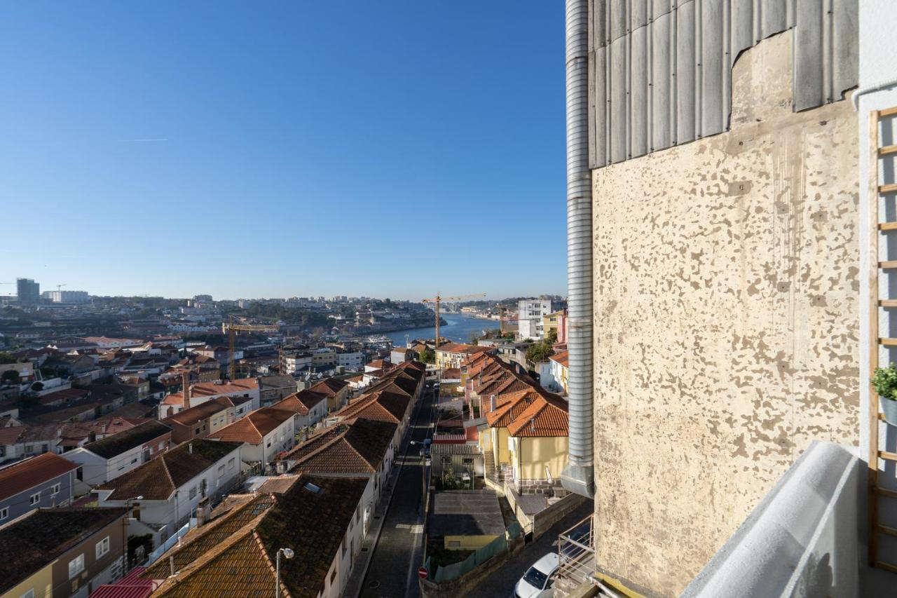 Apartamento Gaya Avenue Flats - Elegant Contemporary Flats With Balcony Vila Nova de Gaia Exterior foto