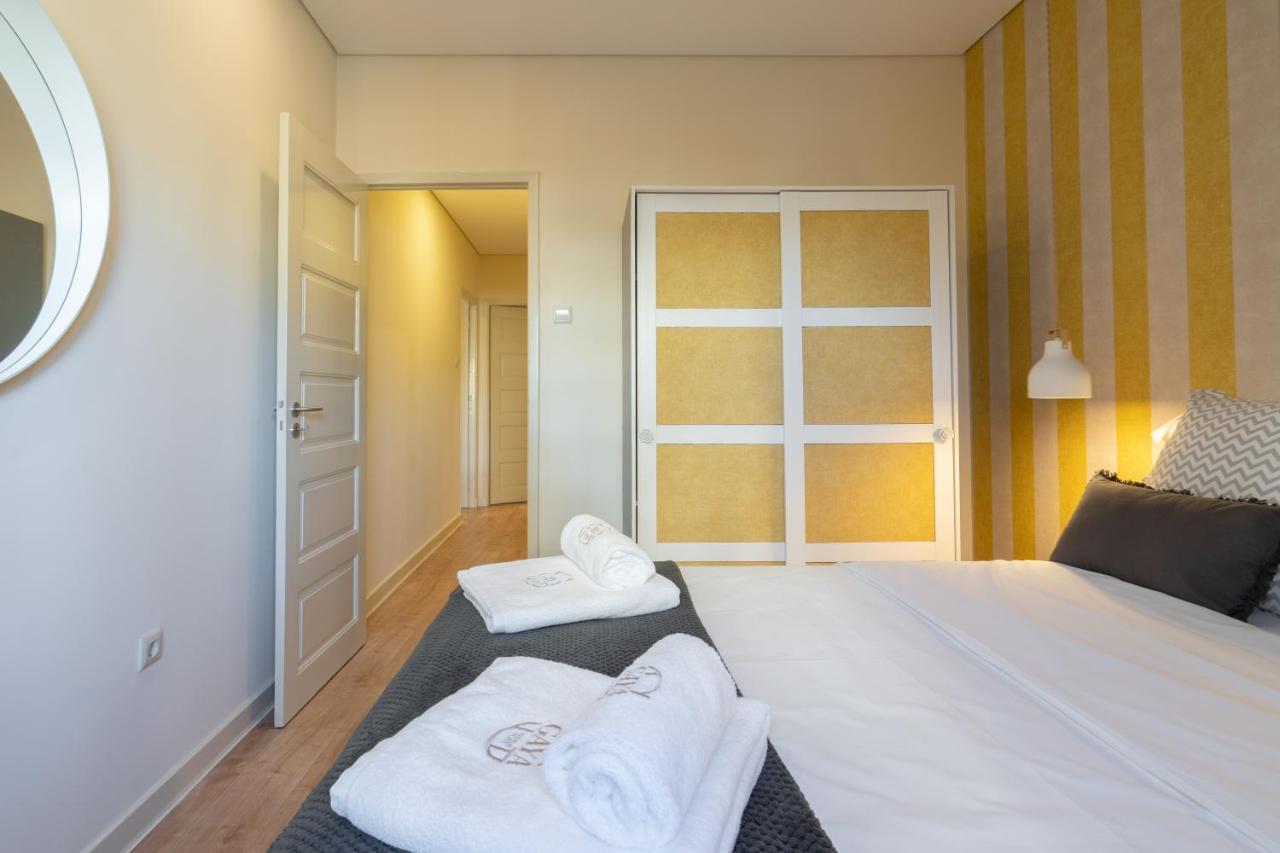 Apartamento Gaya Avenue Flats - Elegant Contemporary Flats With Balcony Vila Nova de Gaia Exterior foto
